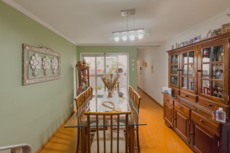 Casa à venda com 130m², 3 quartos e 1 vagaSala de Jantar