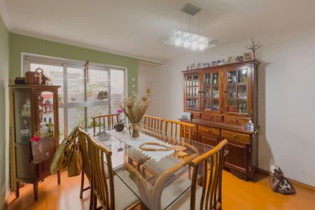 Casa à venda com 130m², 3 quartos e 1 vagaSala de Jantar