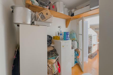 Casa à venda com 130m², 3 quartos e 1 vagaQuarto de Serviço