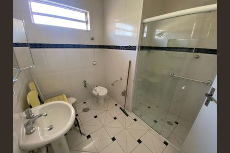 Casa à venda com 220m², 4 quartos e 2 vagas Casa à venda com 220m², 4 quartos e 2 vagasFoto 15