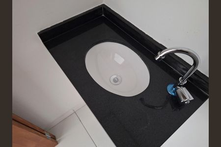 Casa de condomínio à venda com 54m², 2 quartos e 1 vagaLavabo