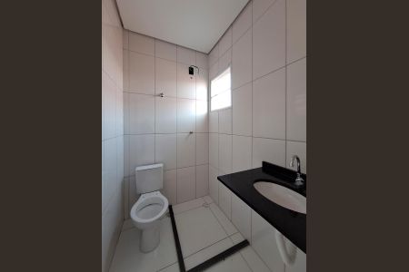 Casa de condomínio à venda com 54m², 2 quartos e 1 vagaBanheiro