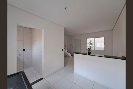 Casa de condomínio à venda com 54m², 2 quartos e 1 vagaCozinha