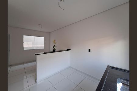 Casa de condomínio à venda com 54m², 2 quartos e 1 vagaCozinha