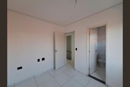 Casa de condomínio à venda com 54m², 2 quartos e 1 vagaQuarto 2