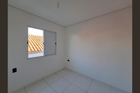 Casa de condomínio à venda com 54m², 2 quartos e 1 vagaQuarto 2