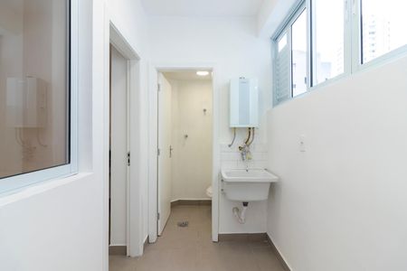 Apartamento à venda com 70m², 2 quartos e sem vaga Apartamento à venda com 70m², 2 quartos e sem vagaÁrea de Serviço