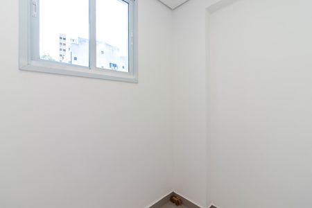 Apartamento à venda com 70m², 2 quartos e sem vaga Apartamento à venda com 70m², 2 quartos e sem vagaQuarto de Serviço