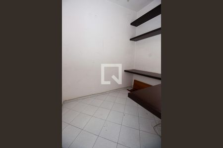 Apartamento para alugar com 180m², 3 quartos e 3 vagas Apartamento para alugar com 180m², 3 quartos e 3 vagasQuarto de Serviço