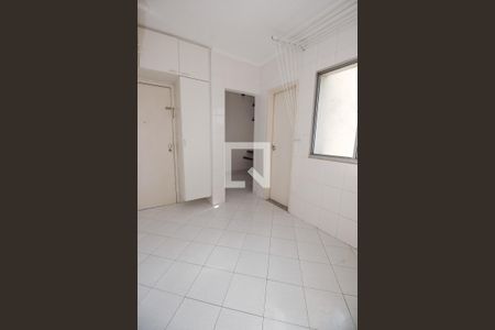 Apartamento para alugar com 180m², 3 quartos e 3 vagas Apartamento para alugar com 180m², 3 quartos e 3 vagasÁrea de Serviço