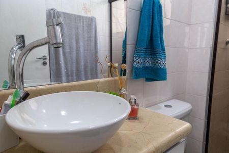 Apartamento à venda com 69m², 3 quartos e 1 vaga Apartamento à venda com 69m², 3 quartos e 1 vagaBanheiro Suíte