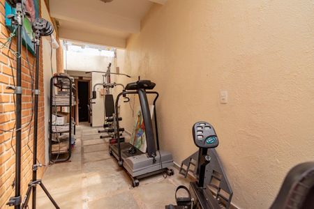 Casa à venda com 499m², 5 quartos e 4 vagas Casa à venda com 499m², 5 quartos e 4 vagasÁrea Externa