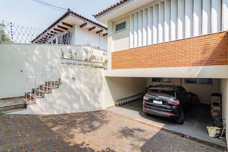 Casa à venda com 499m², 5 quartos e 4 vagas
