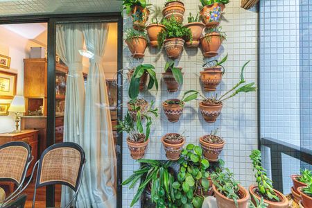 Apartamento à venda com 100m², 2 quartos e sem vagaVaranda da Sala