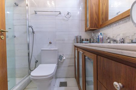 Apartamento à venda com 100m², 2 quartos e sem vagaBanheiro da Suíte 1