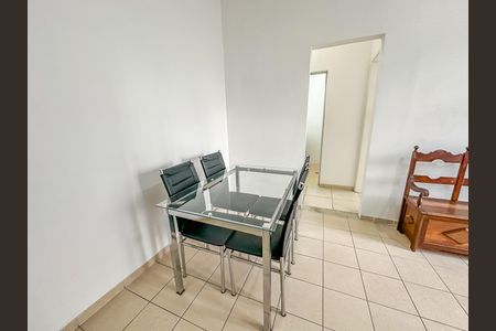 Apartamento à venda com 83m², 3 quartos e 1 vagaSala