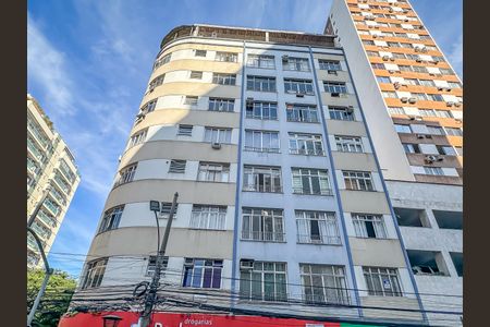 Apartamento à venda com 83m², 3 quartos e 1 vagaFachada