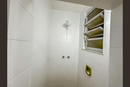 Apartamento à venda com 83m², 3 quartos e 1 vagaBanherio