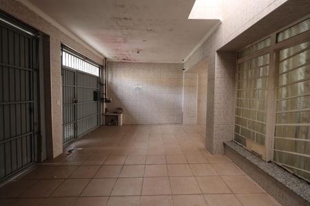 Casa à venda com 340m², 5 quartos e 5 vagasGaragem