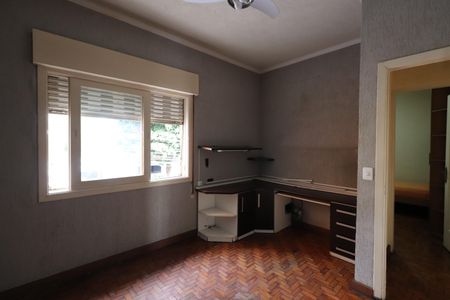 Casa à venda com 340m², 5 quartos e 5 vagasQuarto 2