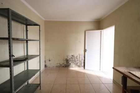 Casa à venda com 340m², 5 quartos e 5 vagasQuarto de Serviço