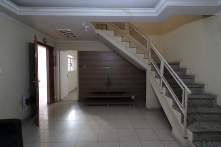 Casa à venda com 340m², 5 quartos e 5 vagasSala