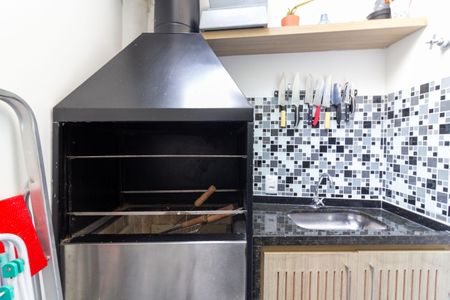 Casa de condomínio à venda com 75m², 3 quartos e 2 vagasÁrea de Serviço integrada