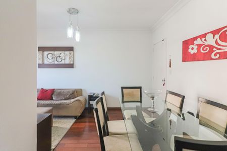 Apartamento à venda com 70m², 3 quartos e 2 vagas Apartamento à venda com 70m², 3 quartos e 2 vagasSala