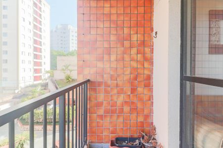 Apartamento à venda com 70m², 3 quartos e 2 vagas Apartamento à venda com 70m², 3 quartos e 2 vagasVaranda