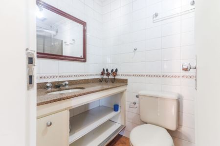 Apartamento à venda com 70m², 3 quartos e 2 vagas Apartamento à venda com 70m², 3 quartos e 2 vagasBanheiro Social
