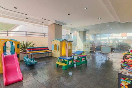 Apartamento à venda com 70m², 3 quartos e 2 vagas Apartamento à venda com 70m², 3 quartos e 2 vagasBrinquedoteca