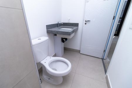 Studio à venda com 25m², 1 quarto e sem vaga Studio à venda com 25m², 1 quarto e sem vagaBanheiro