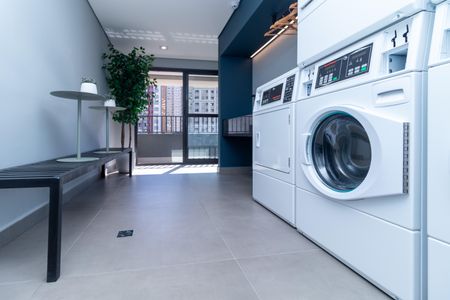 Studio à venda com 25m², 1 quarto e sem vaga Studio à venda com 25m², 1 quarto e sem vagaÁrea Comum - Lavanderia