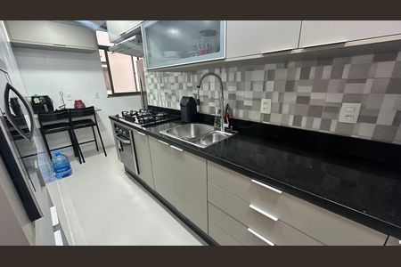 Apartamento para alugar com 109m², 3 quartos e 3 vagasCozinha