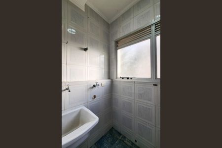 Apartamento à venda com 65m², 3 quartos e 1 vagaÁrea de Serviço 