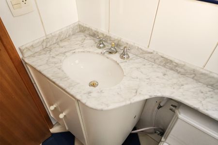 Apartamento à venda com 65m², 3 quartos e 1 vagaBanheiro da Suíte 