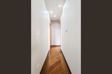 Apartamento à venda com 65m², 3 quartos e 1 vagaCorredor