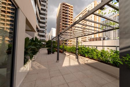 Apartamento à venda com 75m², 2 quartos e 1 vagaArea comum