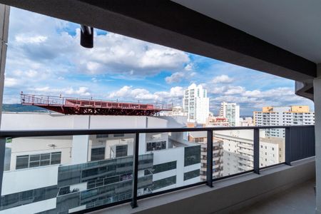 Apartamento à venda com 75m², 2 quartos e 1 vagaSacada/Sala/Cozinha
