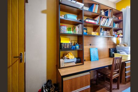 Casa à venda com 179m², 3 quartos e sem vagaQuarto 2