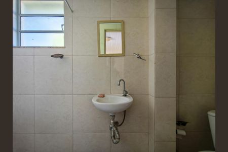 Casa à venda com 179m², 3 quartos e sem vagaBanheiro de Serviço