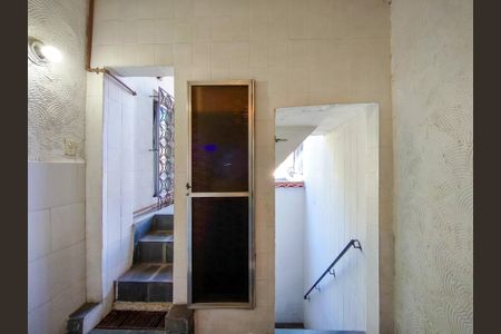 Casa à venda com 179m², 3 quartos e sem vagaÁrea de Serviço