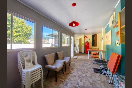 Casa à venda com 179m², 3 quartos e sem vagaEspaço Gourmet