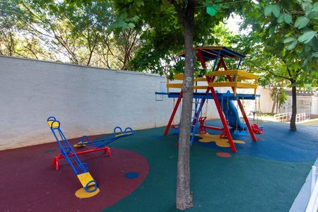 Apartamento para alugar com 45m², 2 quartos e 1 vagaPlayground