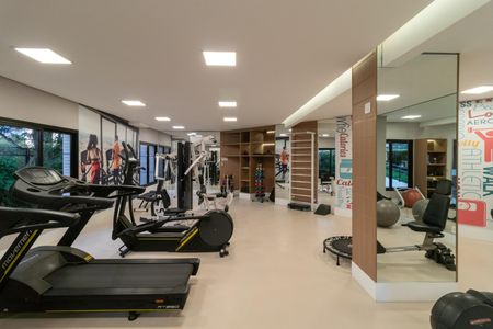 Apartamento à venda com 247m², 4 quartos e 4 vagas Apartamento à venda com 247m², 4 quartos e 4 vagasÁrea comum - Academia