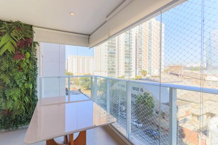 Apartamento à venda com 81m², 2 quartos e 2 vagasVaranda da Sala