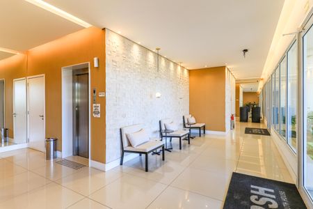 Apartamento à venda com 81m², 2 quartos e 2 vagasHall Social