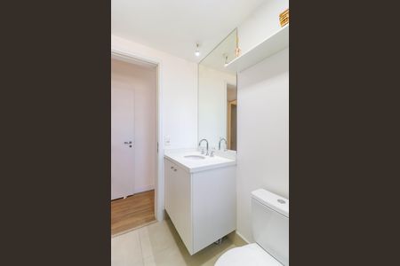 Apartamento à venda com 81m², 2 quartos e 2 vagasBanheiro da Suíte