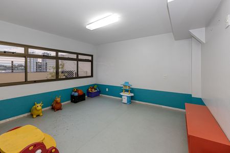 Apartamento à venda com 241m², 3 quartos e 3 vagas Apartamento à venda com 241m², 3 quartos e 3 vagasÁrea comum