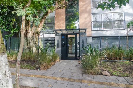 Apartamento à venda com 66m², 2 quartos e 1 vaga Apartamento à venda com 66m², 2 quartos e 1 vagaFachada
